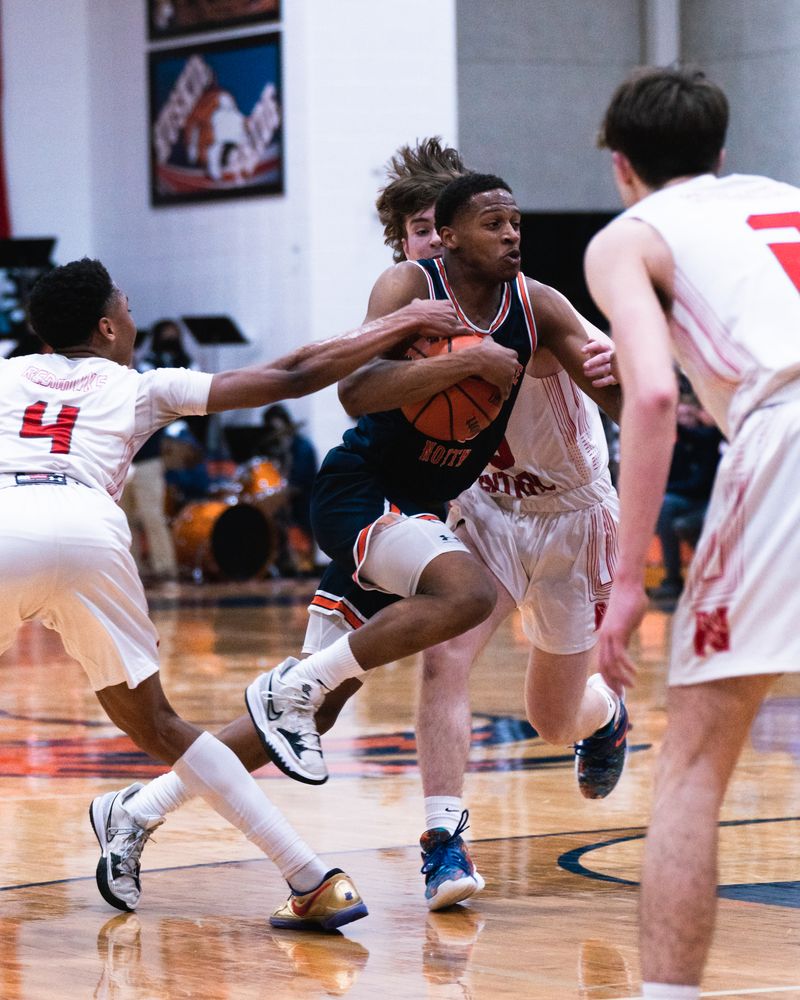 KXU 20220223 NNHSBasketballVarsityvsNCHS 178